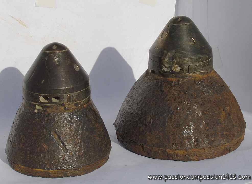 fuse Dopp Z 92. These pieces, respectively mounted on a shell head of approximate caliber 105 mm and 135 mm, have been found  in Verdun, near the Mort Homme. 