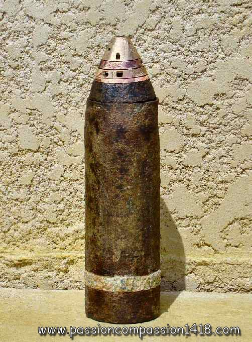 fuse IWMZdr. Found in Champagne - mounted on a 77 mm MinenWerfer Shell